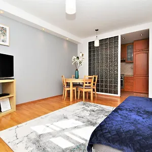 Rental Apartments Piwna Varsovia